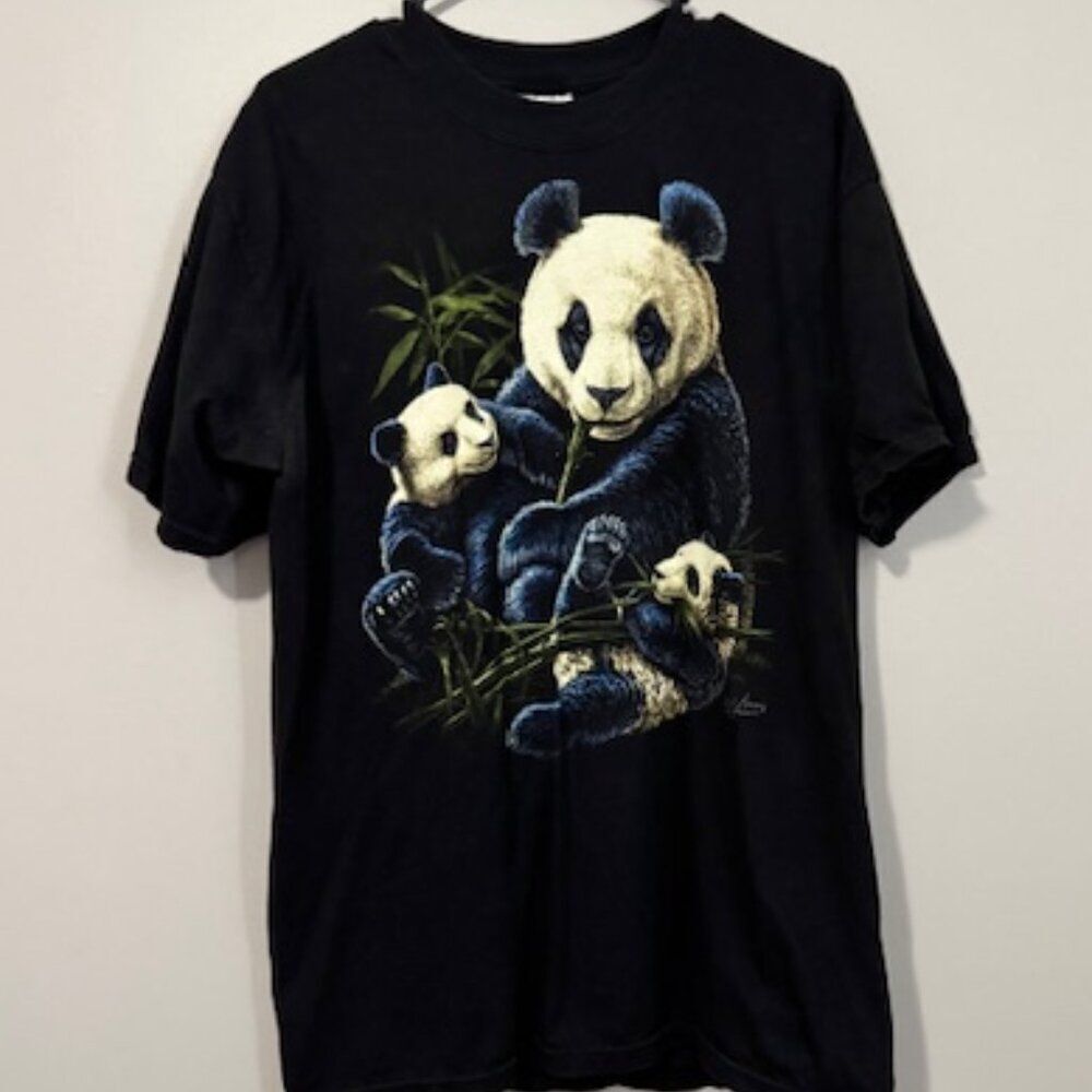 USED Woman's Gildan Short Sleeve T Shirt W Pandas Color Black/Blue Size Large